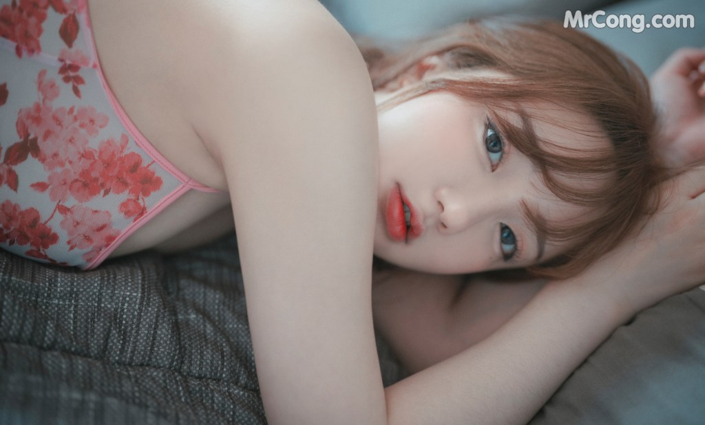 DJAWA Photo – Son Ye-Eun (손예은): “Staycation #4” (75 photos)