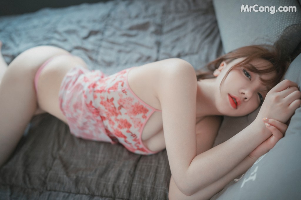 DJAWA Photo – Son Ye-Eun (손예은): “Staycation #4” (75 photos) – Page 2