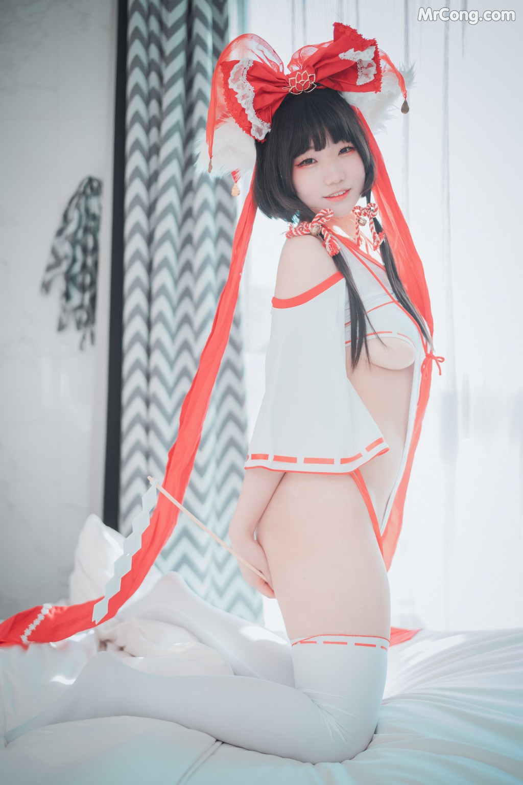 DJAWA Photo – Mimmi (밈미): “Kitsune Miko (A ver)” (65 photos)