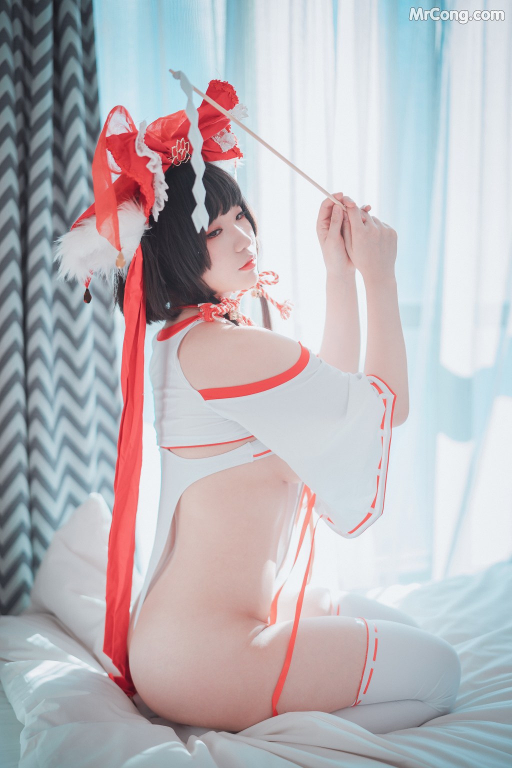 DJAWA Photo – Mimmi (밈미): “Kitsune Miko (A ver)” (65 photos)