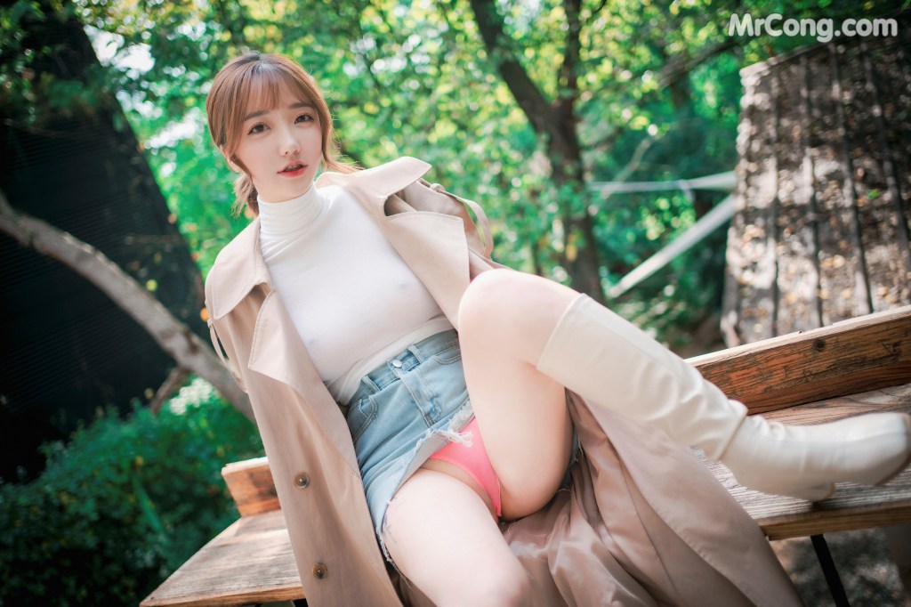 DJAWA Photo – Son Ye-Eun (손예은): “A Snap of Intimacy” (160 photos)
