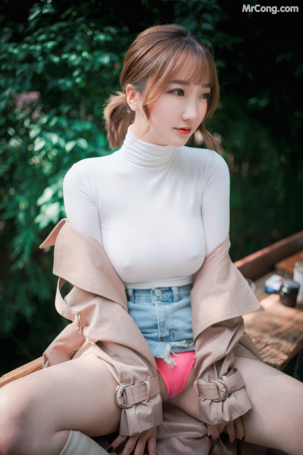 DJAWA Photo – Son Ye-Eun (손예은): “A Snap of Intimacy” (160 photos)