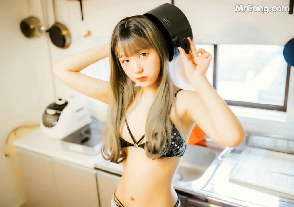 Jeong Jenny (정제니) – Jenny’s maturity – Moon Night Snap (80 photos) – Page 2