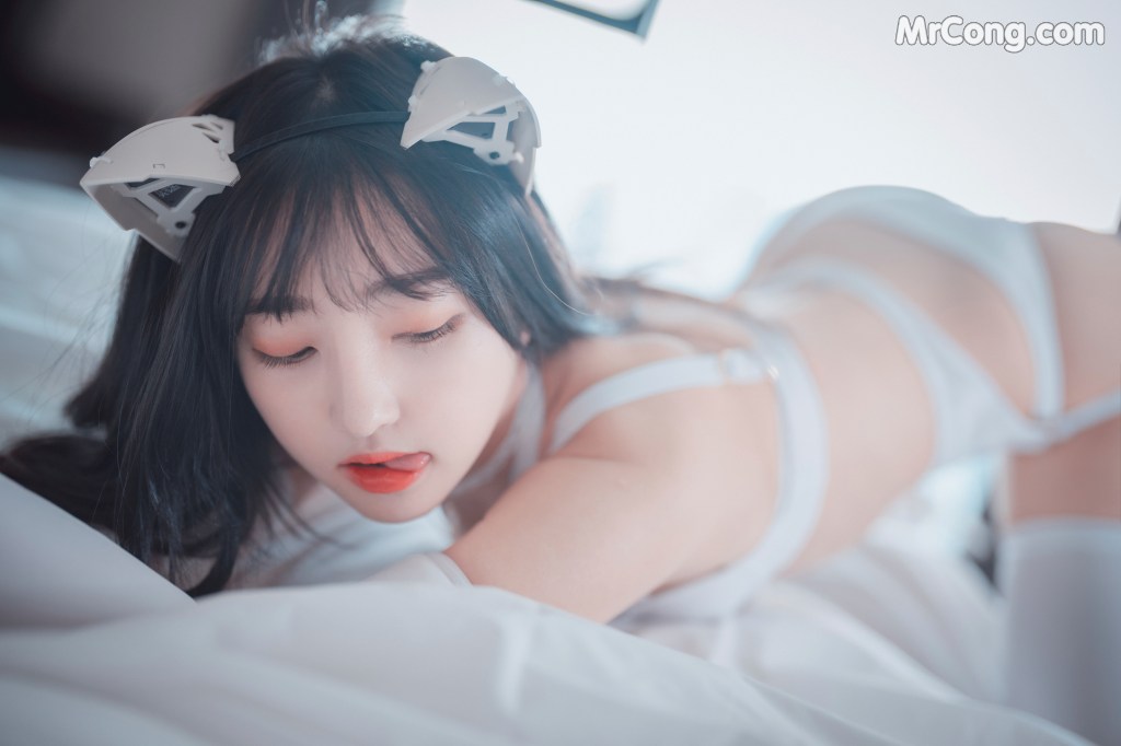 DJAWA Photo – HaNari (하나리): “Snow Cat #2” (119 photos) – Page 3