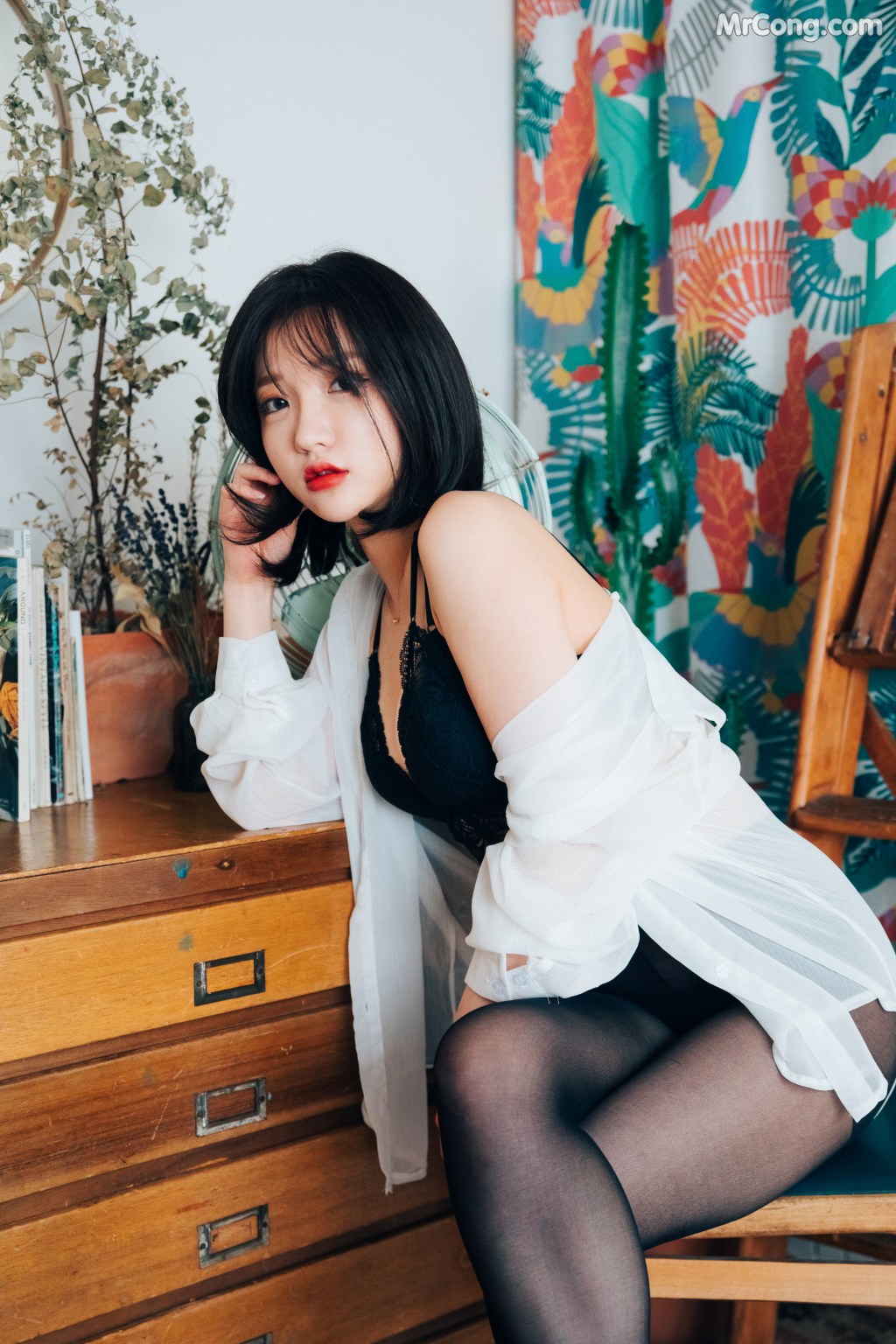 [Loozy] Officegirls Vacation Vol.1: Son Ye-Eun (손예은) (55 photos + 10 videos) – Page 3