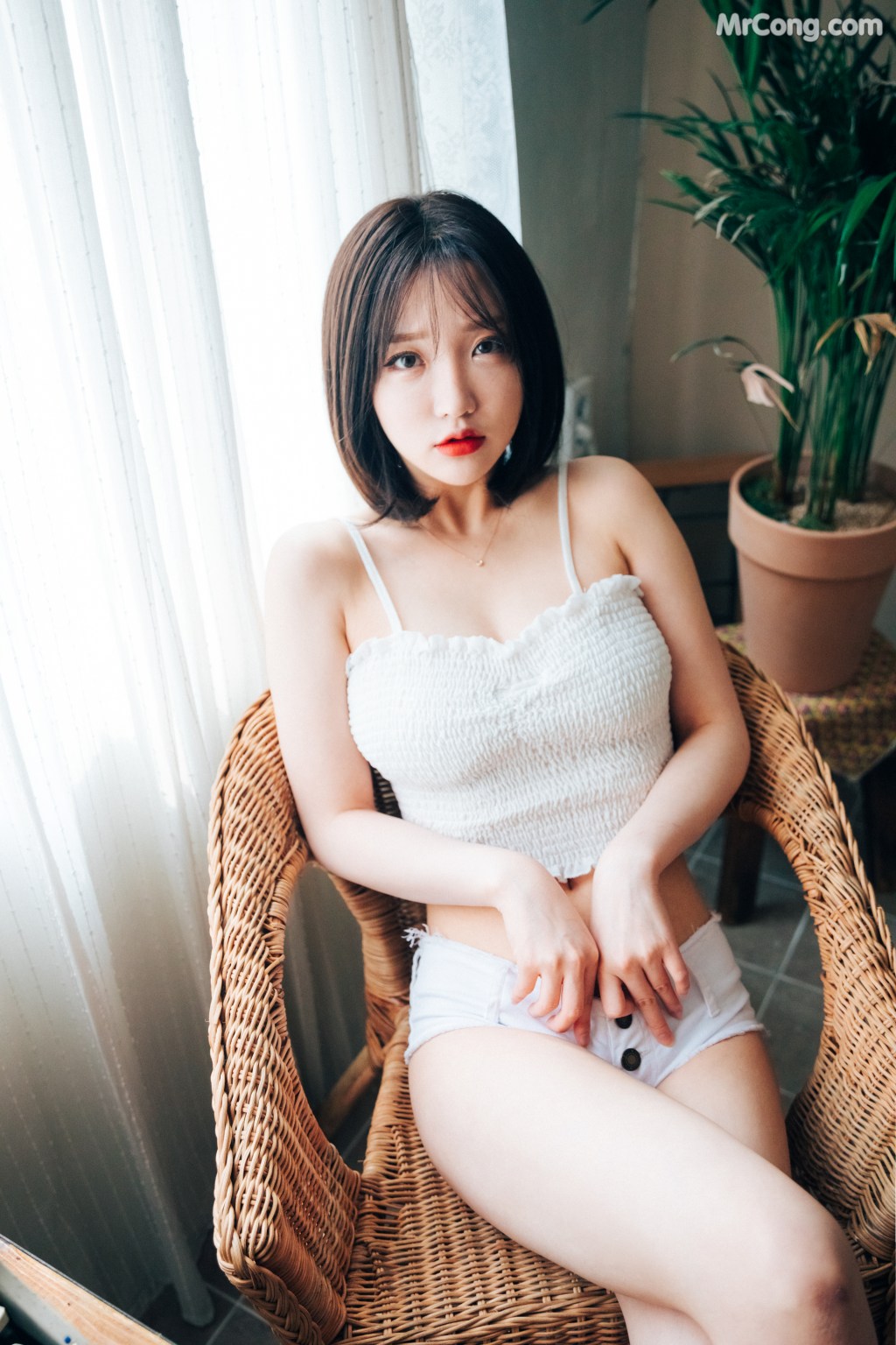 [Loozy] Officegirls Vacation Vol.1: Son Ye-Eun (손예은) (55 photos + 10 videos) – Page 5