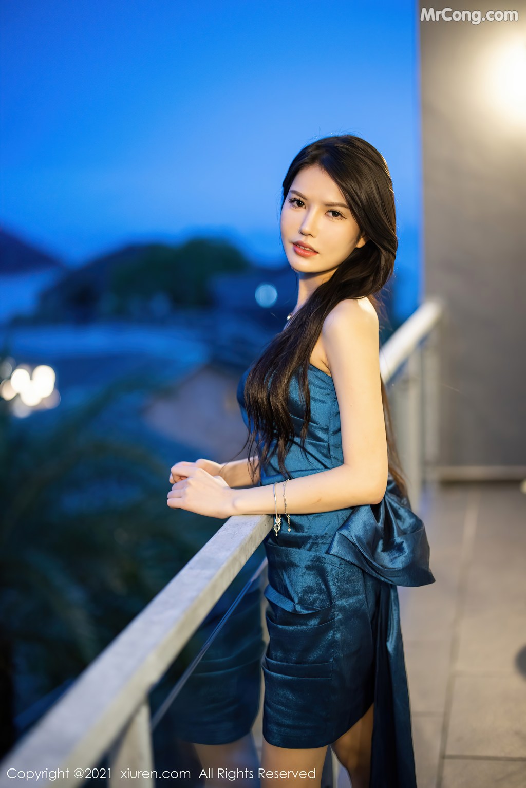 XIUREN No.3851: 媛媛酱belle (41 photos)
