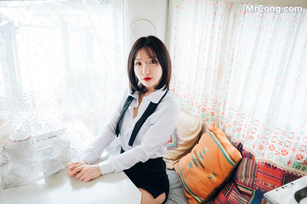 [Loozy] Officegirls Vacation Vol.2: Son Ye-Eun (손예은) (85 photos)