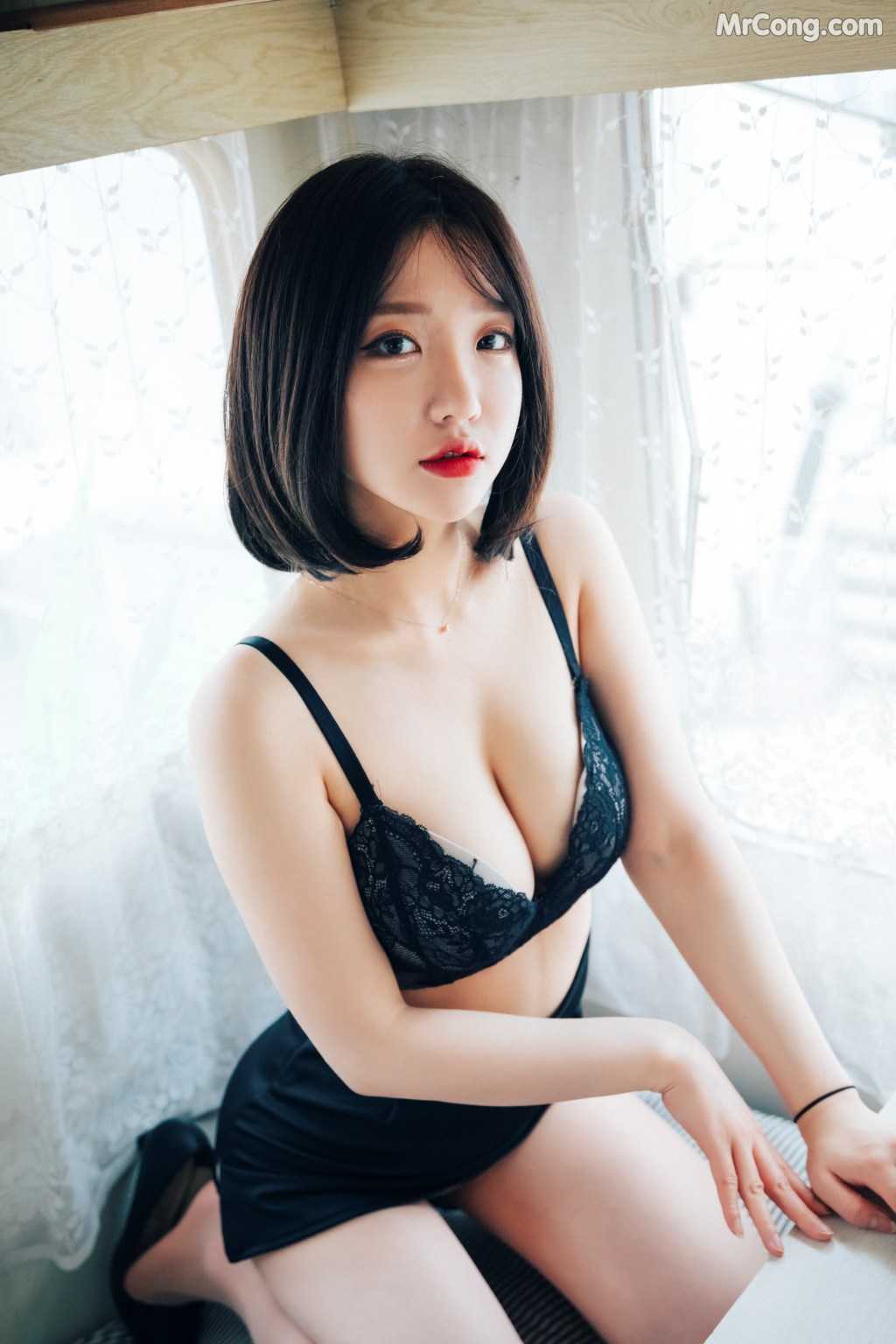 [Loozy] Officegirls Vacation Vol.2: Son Ye-Eun (손예은) (85 photos) – Page 4