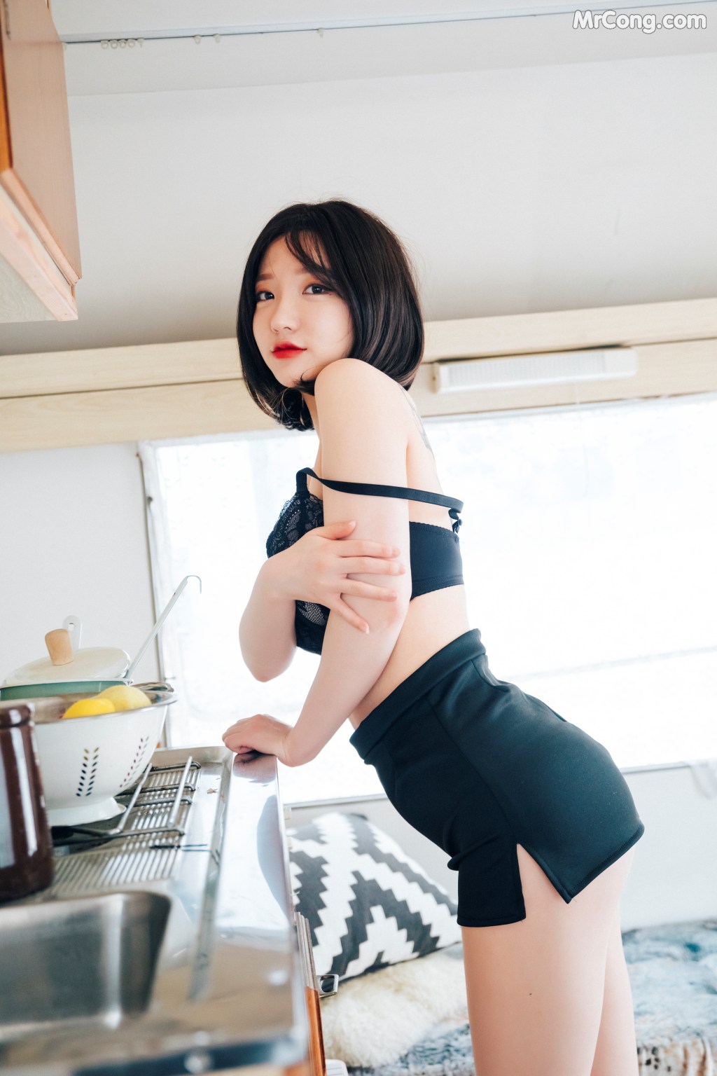 [Loozy] Officegirls Vacation Vol.2: Son Ye-Eun (손예은) (85 photos) – Page 8