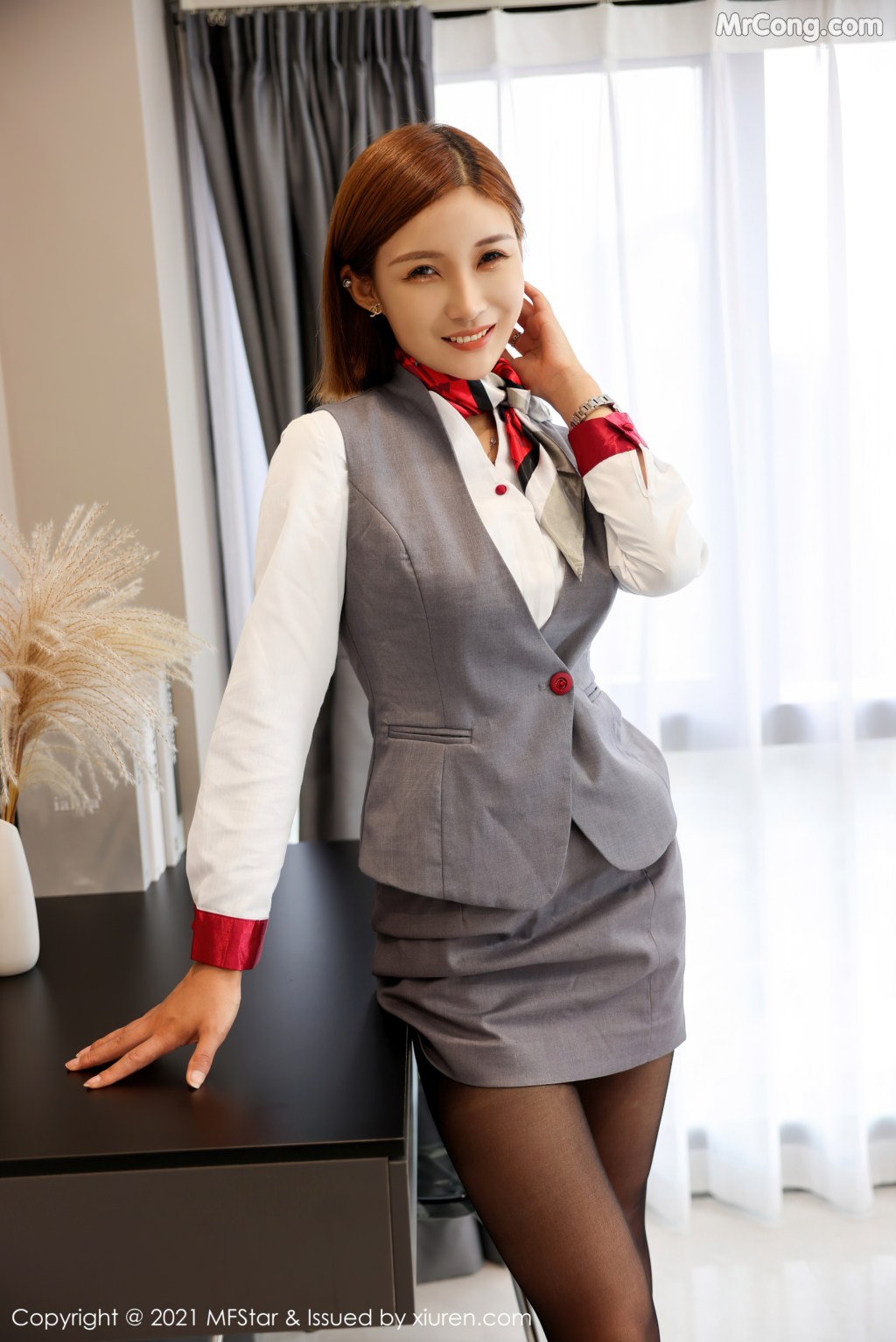 MFStar Vol.539: Wang Mi (王蜜) (52 photos)