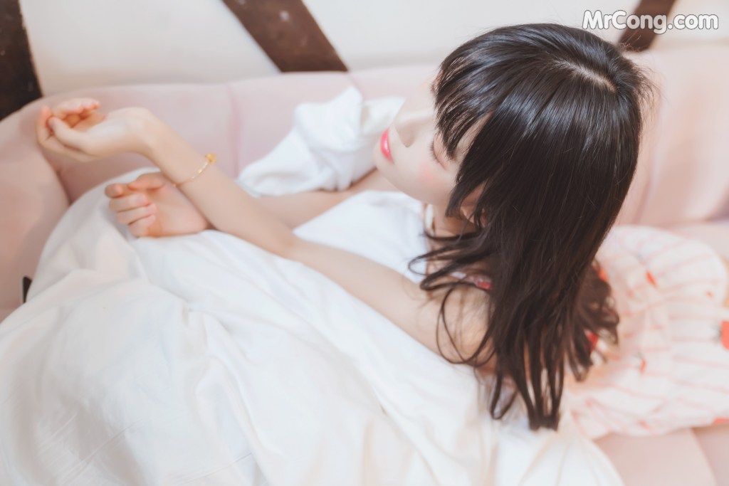 Coser@桜桃喵 Vol.104: 甜甜×4 (53 photos) – Page 2