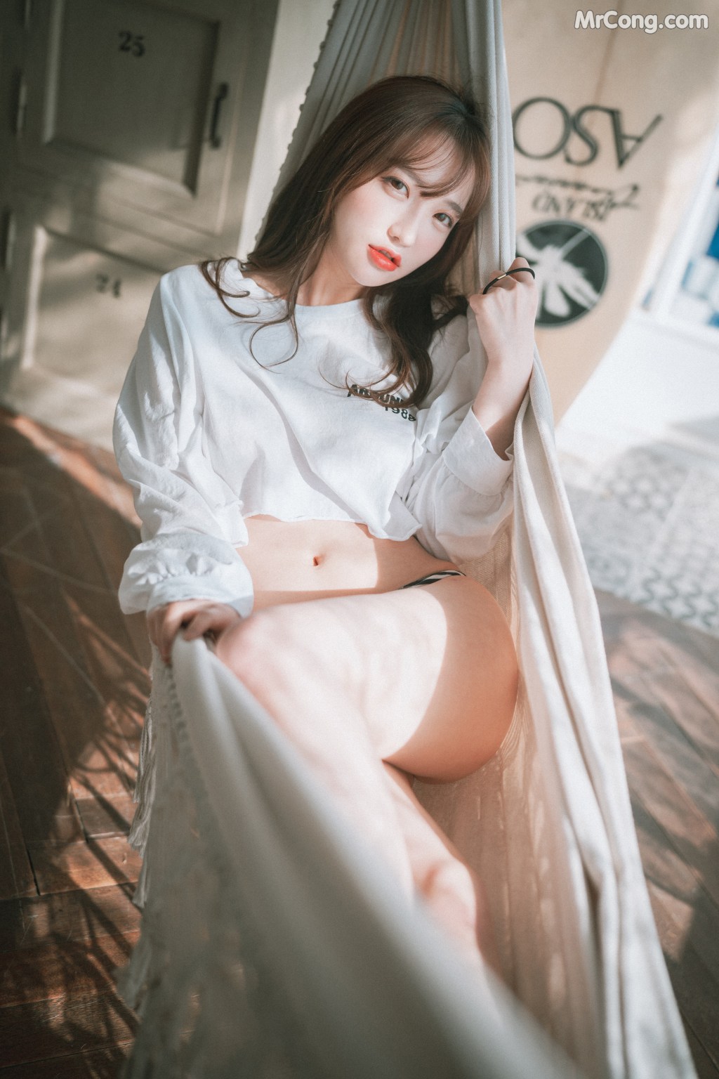 DJAWA Photo – Son Ye-Eun (손예은): “Holidays in Eden” (46 photos)