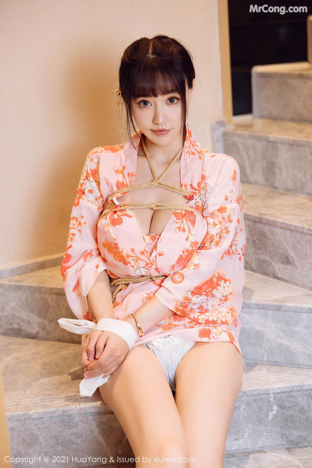 HuaYang Vol.463: Zhu Ke Er (朱可儿Flower) (62 photos)