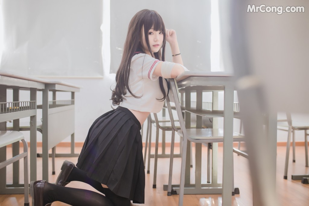 Coser@Yoko宅夏: 黑丝JK (39 photos)