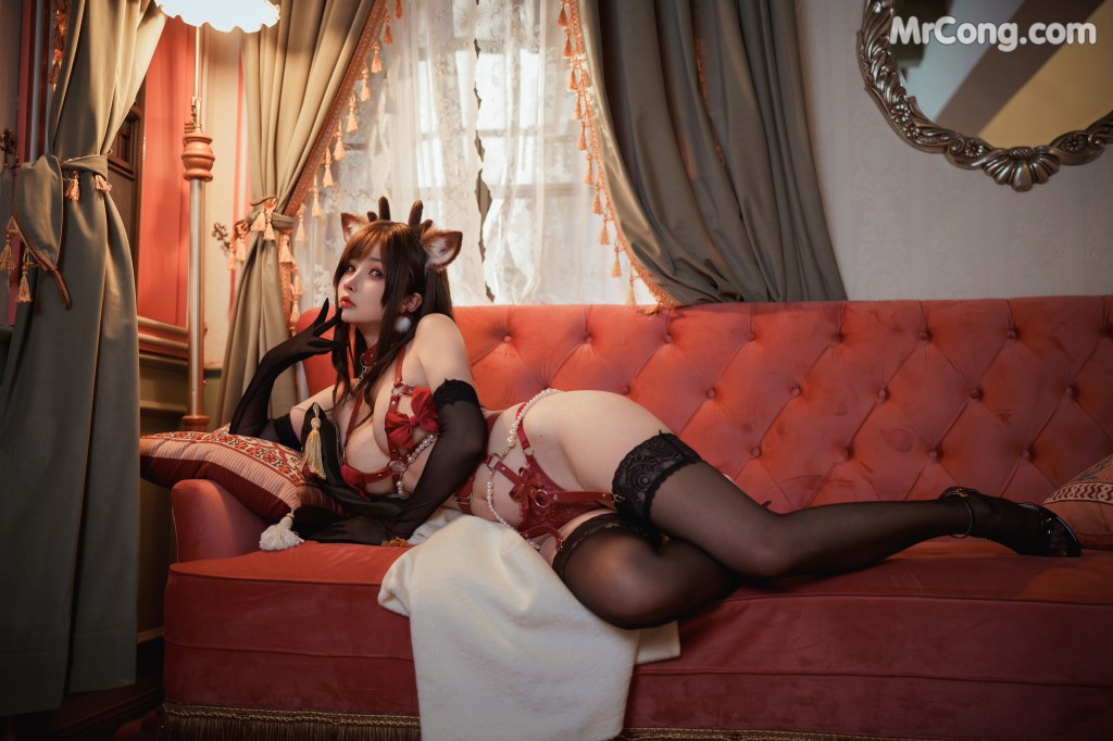 Coser@rioko凉凉子 Vol.082: 圣诞麋鹿套装 (50 photos + 9 videos)