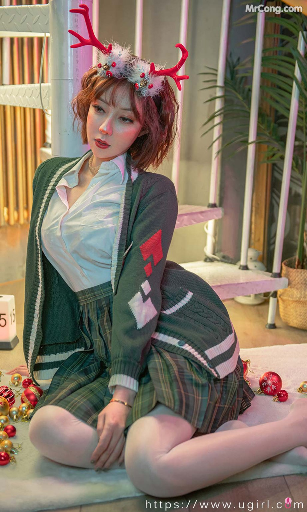 UGIRLS – Ai You Wu App No.2243: Victoria (果儿) (35 photos) – Page 2
