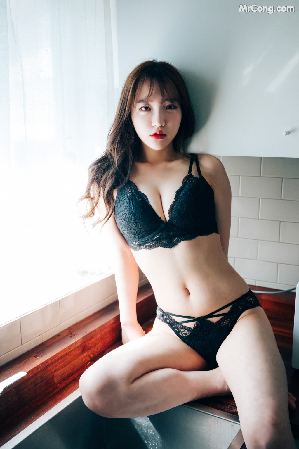 [Loozy] Maximum Vol.1 – Son Ye-Eun (손예은) (59 photos) – Page 2
