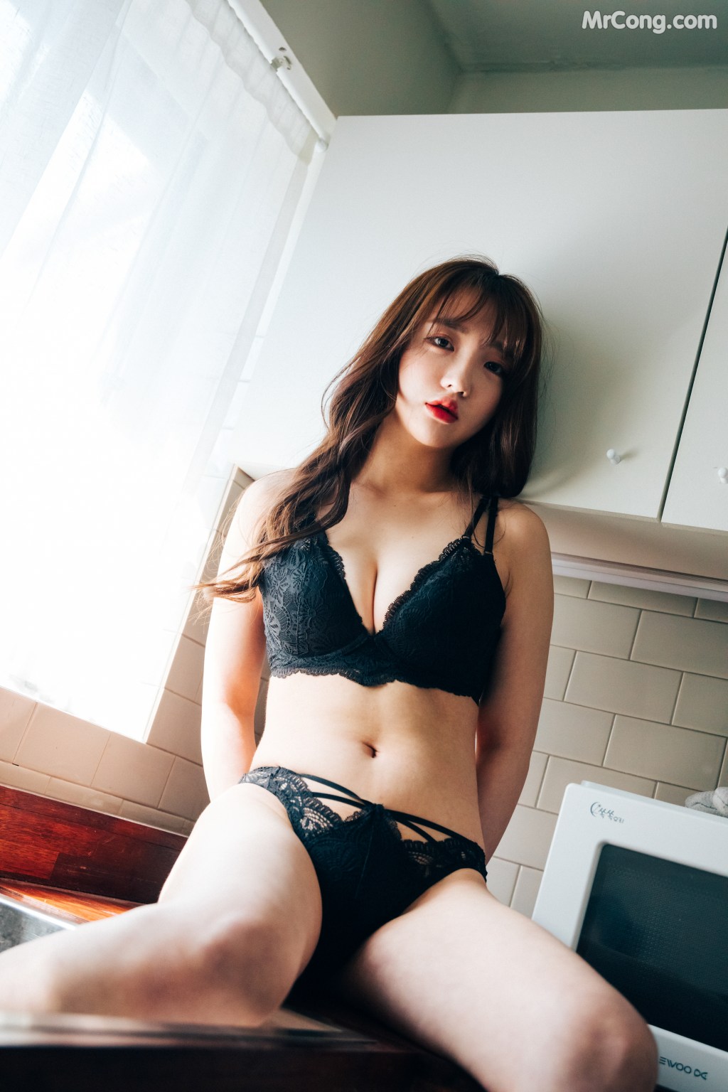 [Loozy] Maximum Vol.1 – Son Ye-Eun (손예은) (59 photos) – Page 2