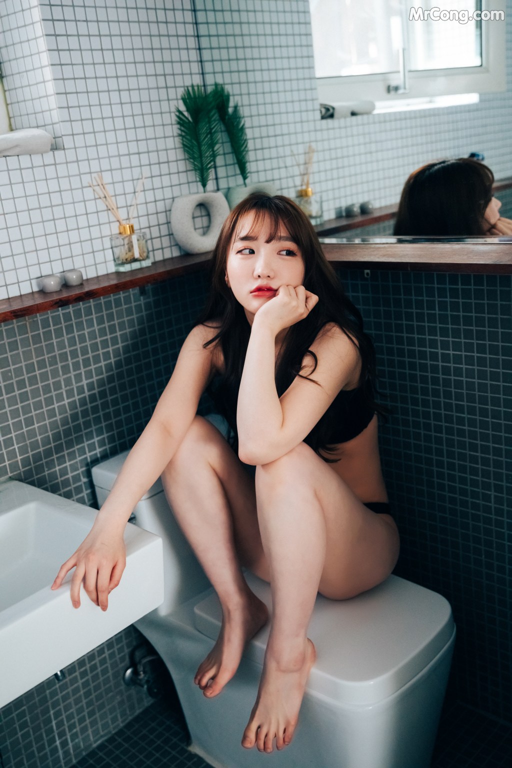 [Loozy] Maximum Vol.1 – Son Ye-Eun (손예은) (59 photos) – Page 3