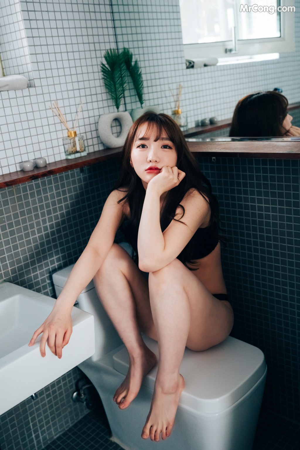 [Loozy] Maximum Vol.1 – Son Ye-Eun (손예은) (59 photos) – Page 3