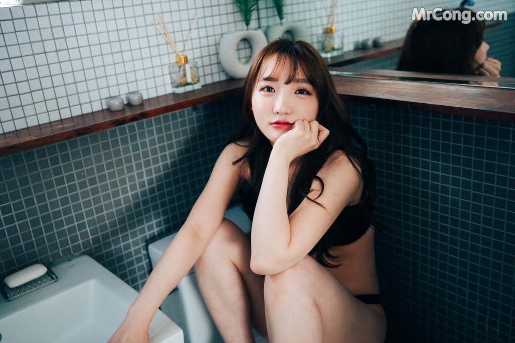 [Loozy] Maximum Vol.1 – Son Ye-Eun (손예은) (59 photos) – Page 3