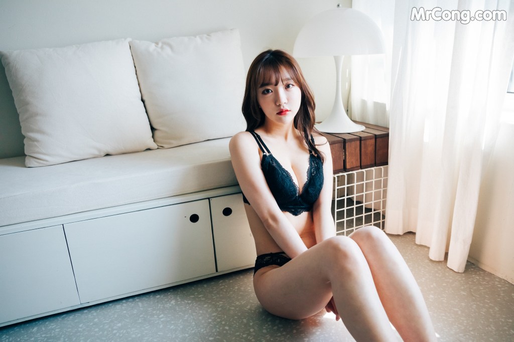 [Loozy] Maximum Vol.1 – Son Ye-Eun (손예은) (59 photos) – Page 6
