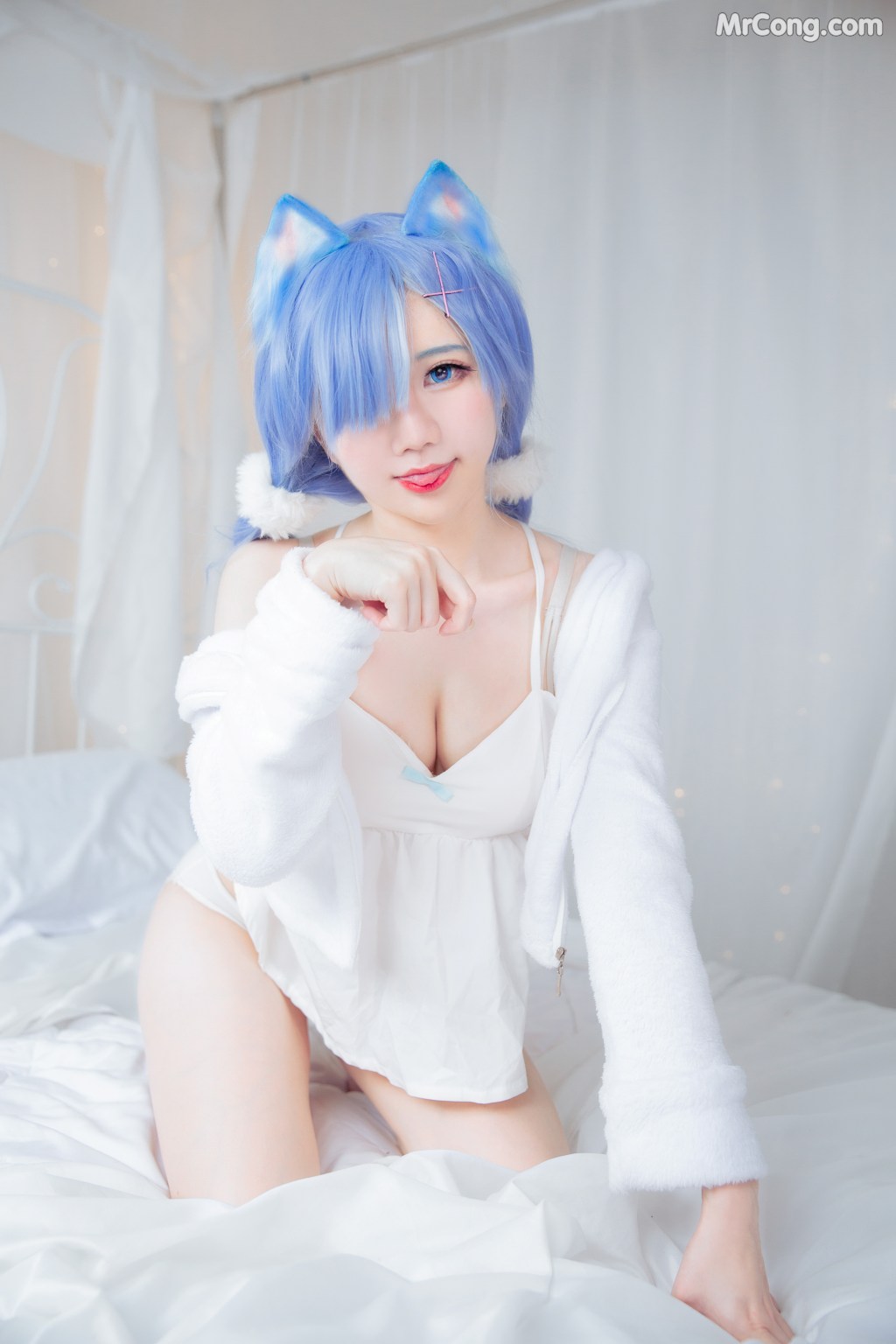 Coser@Sally多啦雪 (Sally Dorasnow): [ReZero][Rem] White Kitty (49 photos) – Page 2