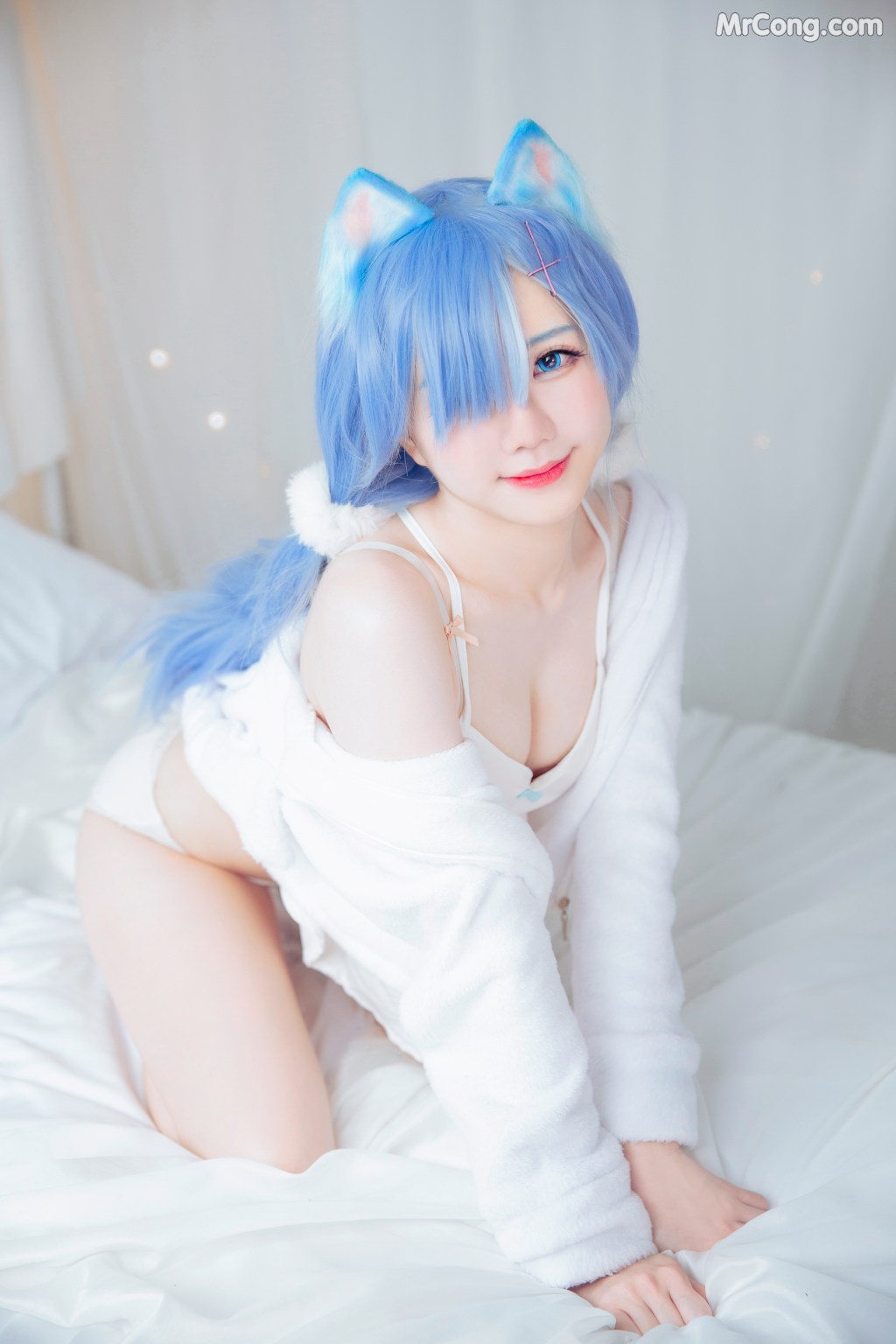 Coser@Sally多啦雪 (Sally Dorasnow): [ReZero][Rem] White Kitty (49 photos) – Page 2