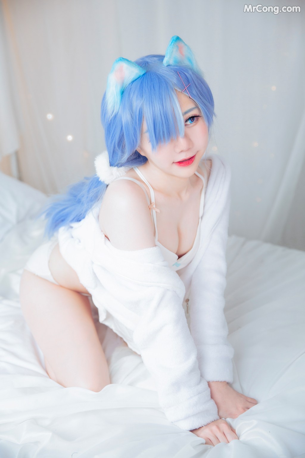 Coser@Sally多啦雪 (Sally Dorasnow): [ReZero][Rem] White Kitty (49 photos) – Page 2