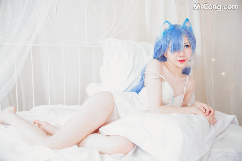 Coser@Sally多啦雪 (Sally Dorasnow): [ReZero][Rem] White Kitty (49 photos) – Page 3