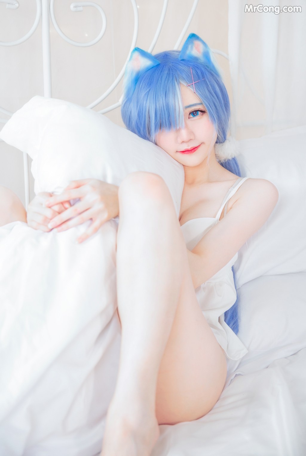 Coser@Sally多啦雪 (Sally Dorasnow): [ReZero][Rem] White Kitty (49 photos) – Page 3
