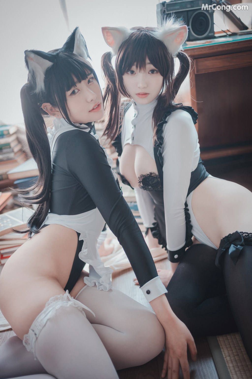 DJAWA Photo – Bambi (밤비) & Sonson (손손): “Maid Mansion W” (153 photos) – Page 8