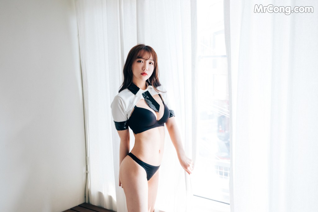 [Loozy] Maximum Vol.2 – Son Ye-Eun (손예은) (63 photos + 35 videos)