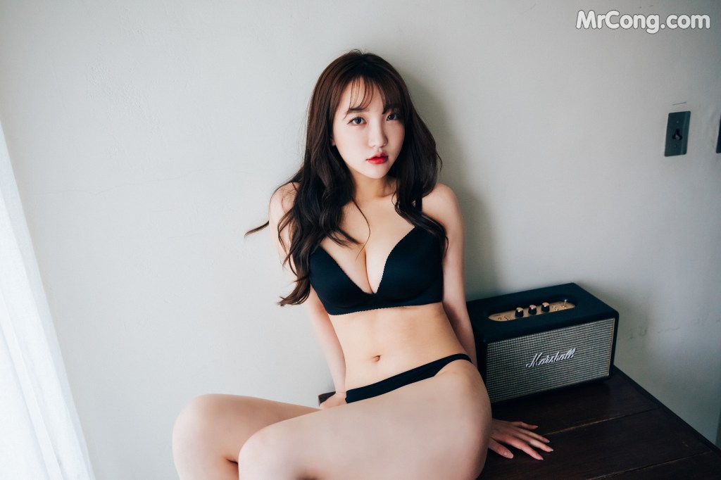 [Loozy] Maximum Vol.2 – Son Ye-Eun (손예은) (63 photos + 35 videos) – Page 5