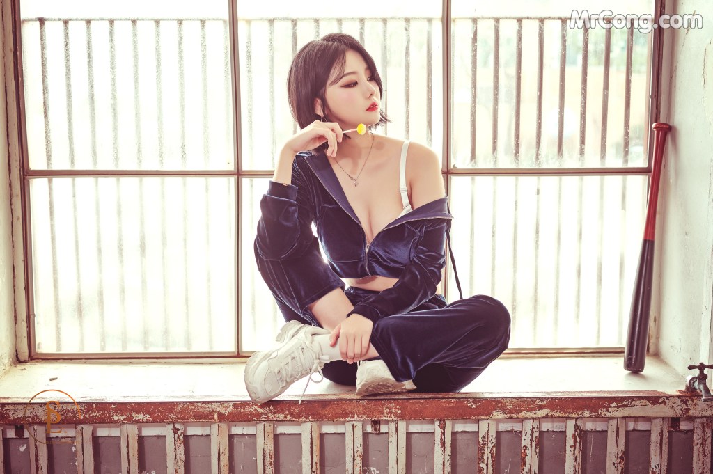 SAINT Photolife – Yuna: Yuna’s Wild (186 photos) – Page 4