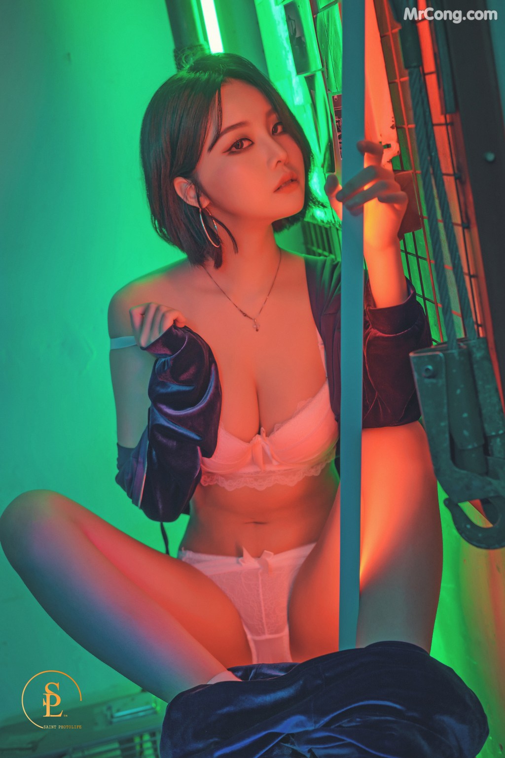 SAINT Photolife – Yuna: Yuna’s Wild (186 photos) – Page 5