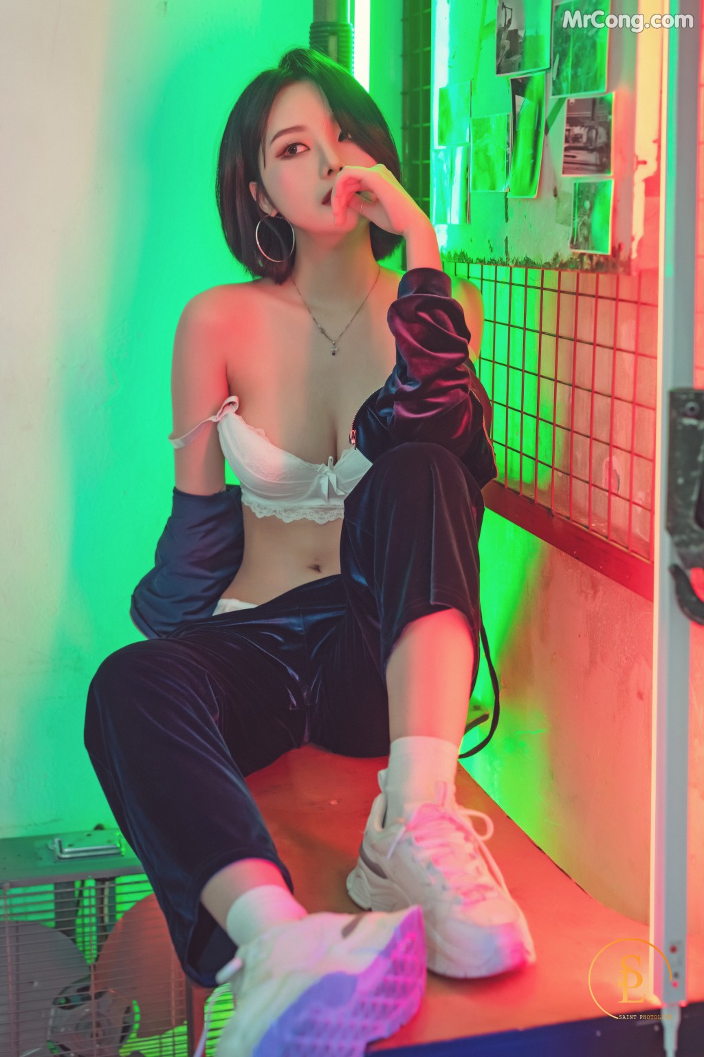 SAINT Photolife – Yuna: Yuna’s Wild (186 photos) – Page 6