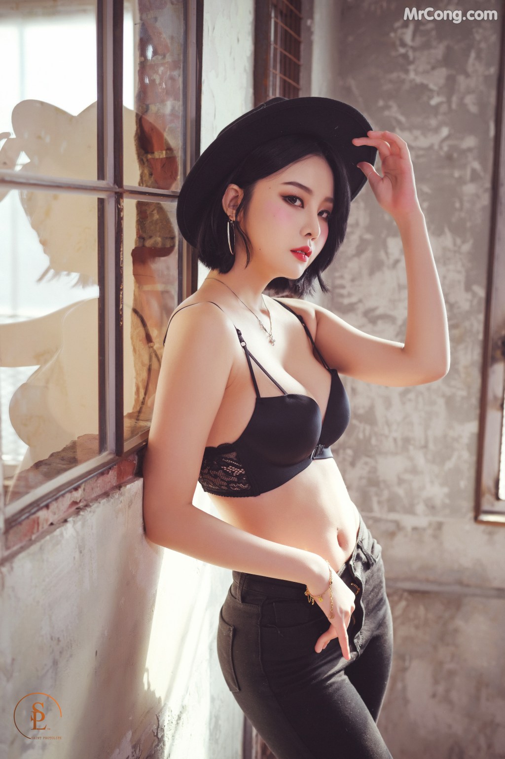 SAINT Photolife – Yuna: Yuna’s Wild (186 photos) – Page 9