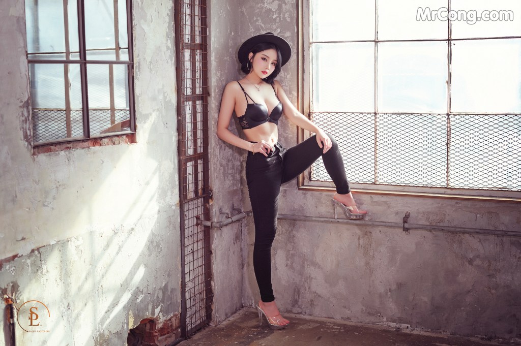 SAINT Photolife – Yuna: Yuna’s Wild (186 photos) – Page 9