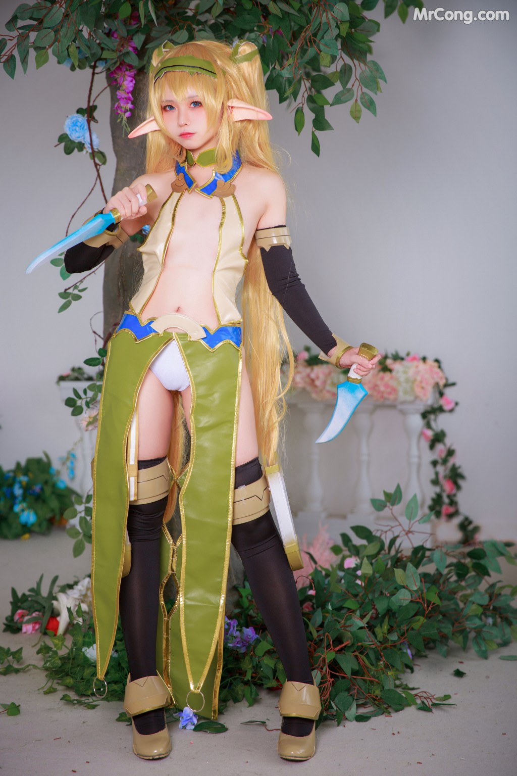 Coser@G44不会受伤 Vol.025: 精灵村 (20 photos)