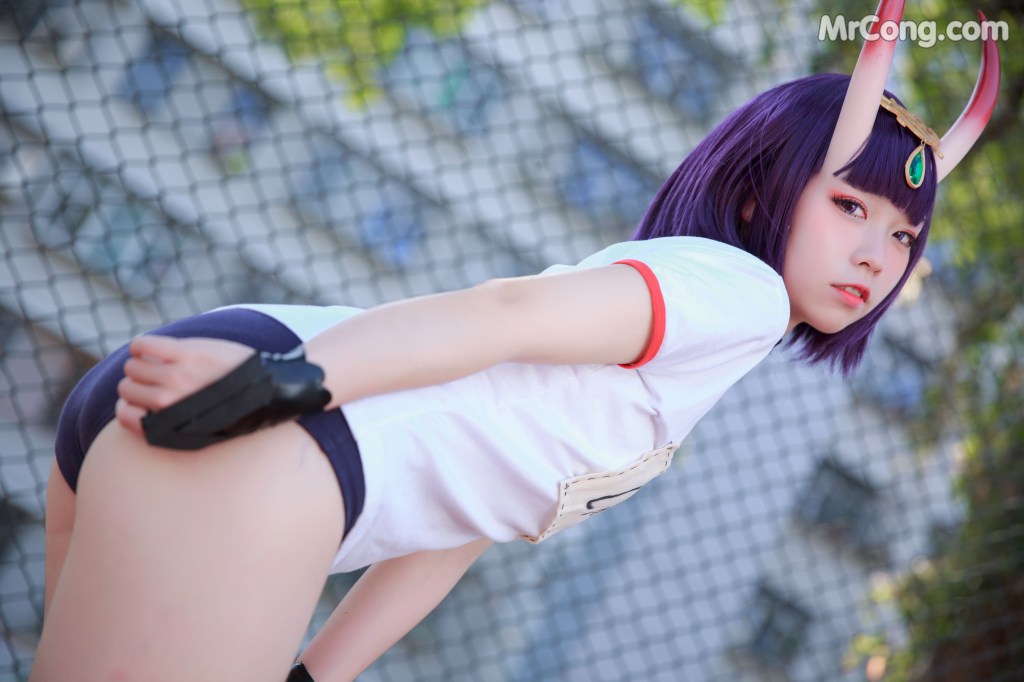 Coser@G44不会受伤 Vol.029: 酒吞体操服 (18 photos)