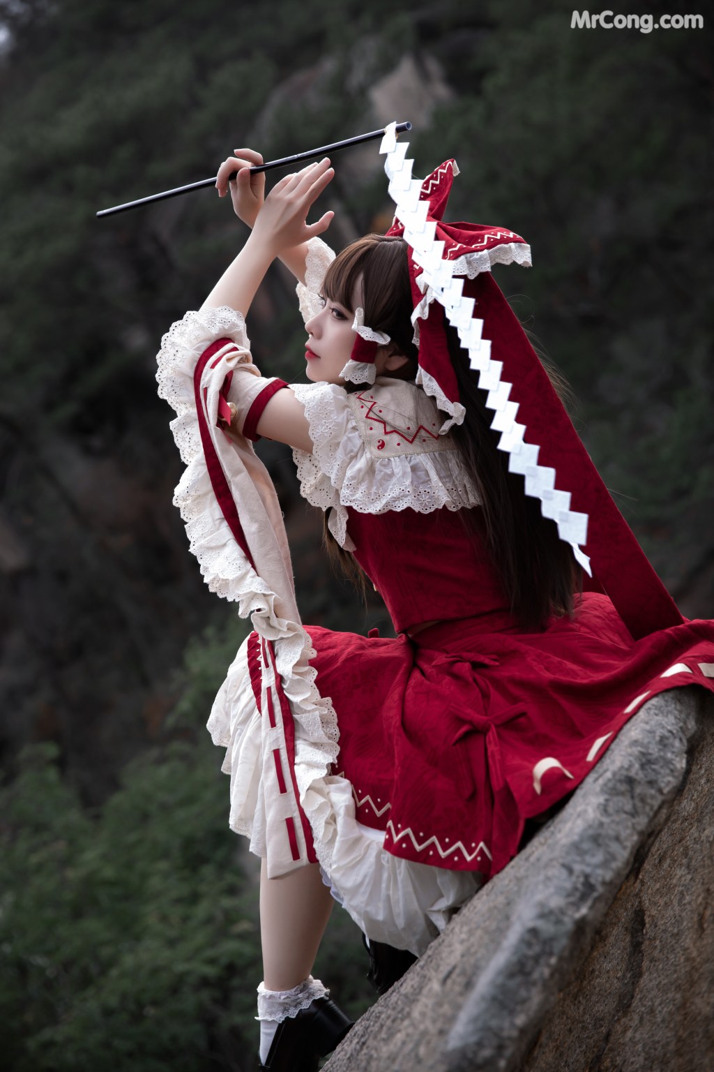 Coser@G44不会受伤 Vol.031: 灵梦 (20 photos) – Page 2