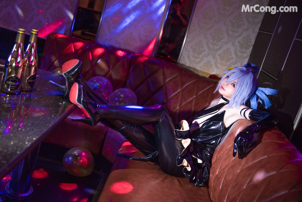 Coser@G44不会受伤 Vol.035: 香槟怪盗 (25 photos)