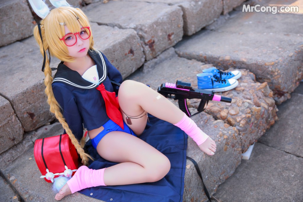 Coser@G44不会受伤 Vol.038: 旋风校服 (21 photos)