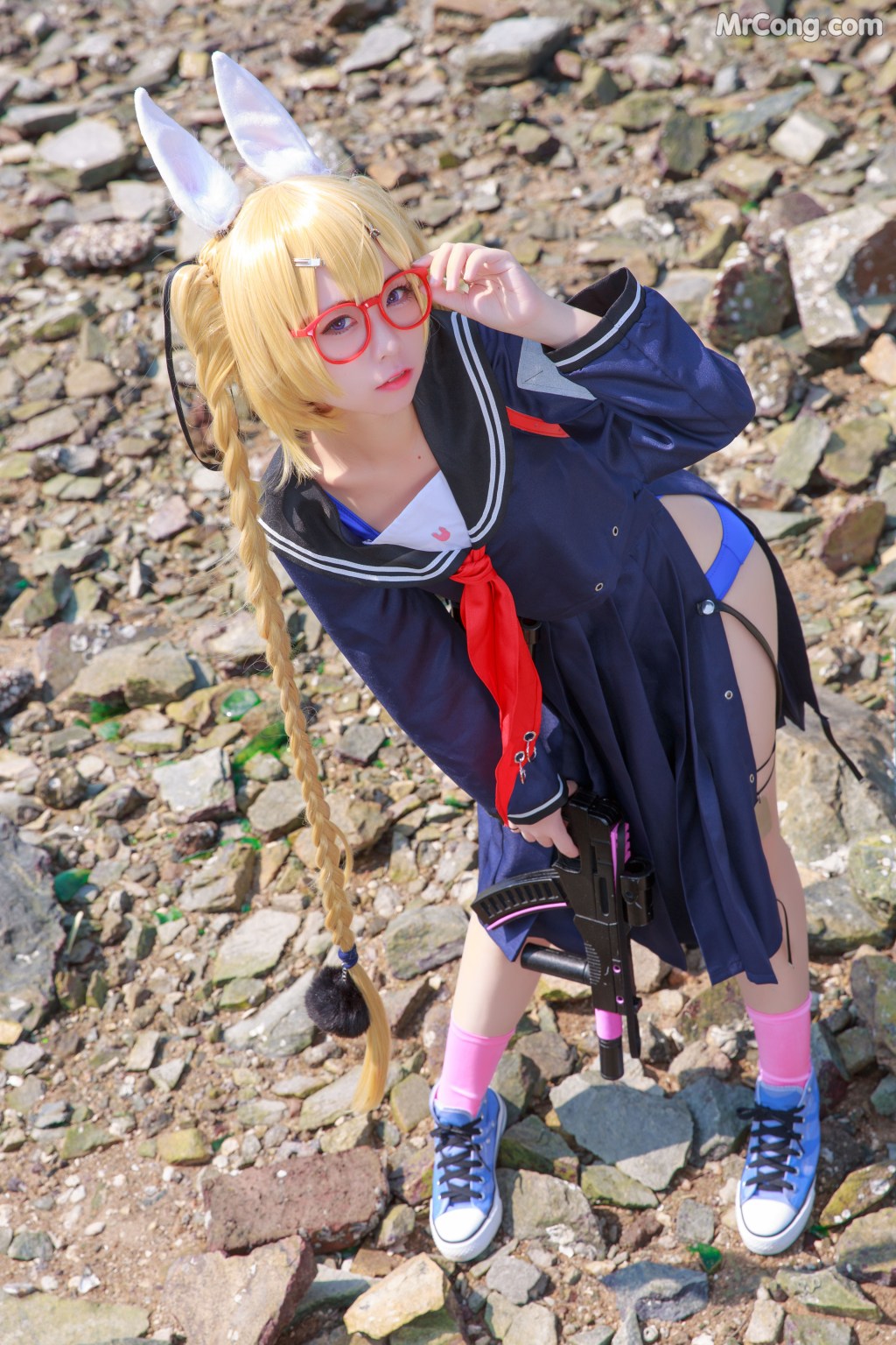 Coser@G44不会受伤 Vol.038: 旋风校服 (21 photos)