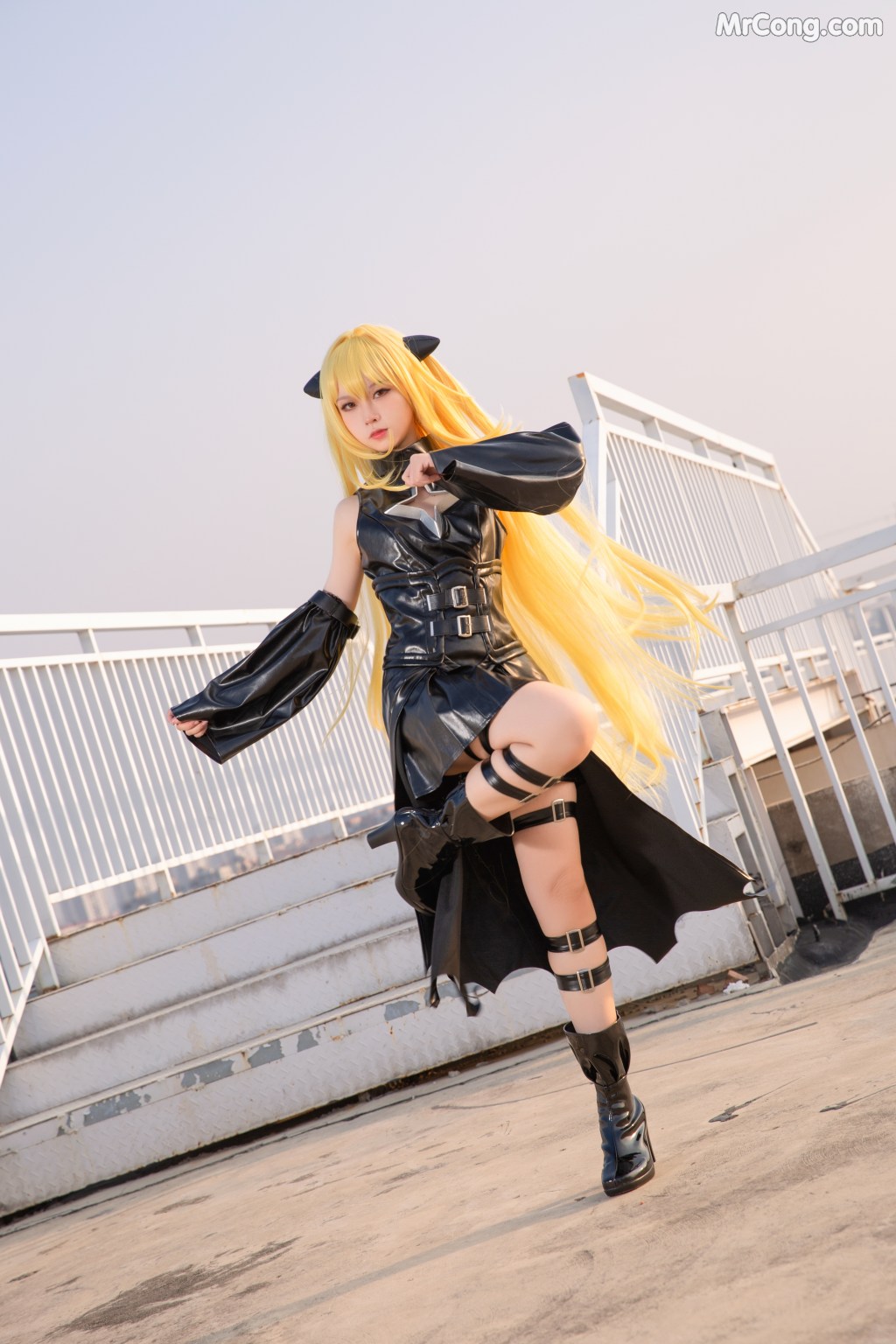 Coser@G44不会受伤 Vol.039: 小暗常服 (19 photos)
