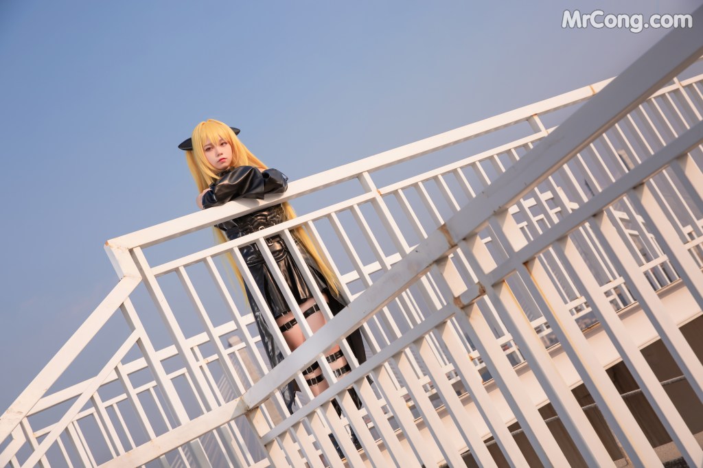 Coser@G44不会受伤 Vol.039: 小暗常服 (19 photos)