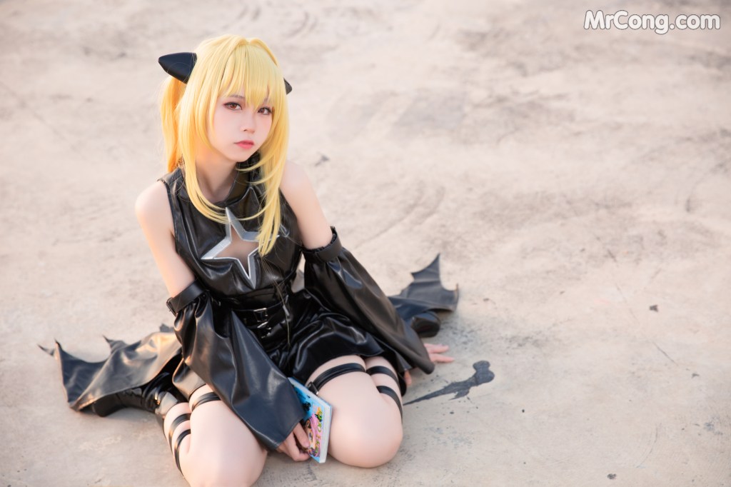 Coser@G44不会受伤 Vol.039: 小暗常服 (19 photos)