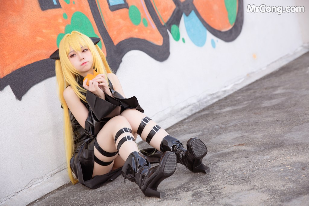 Coser@G44不会受伤 Vol.039: 小暗常服 (19 photos)